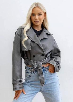 Куртка косуха вкорочена сірого кольору шкірянка