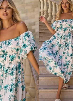 Плаття з відкритими плечима легке