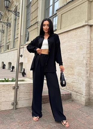 Летний брючный костюм
