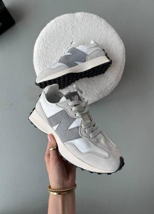 Кроссовки в стиле new balance 327