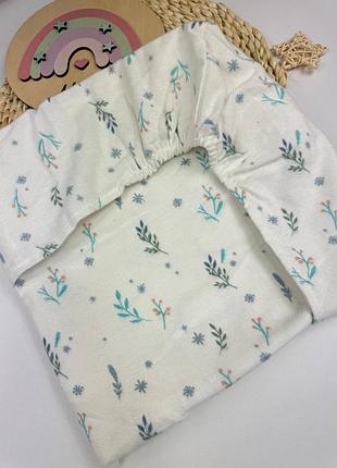 Простирадло на резинці для новонародженого в дитяче ліжко (фланель)