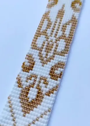 Класний браслет з бісеру