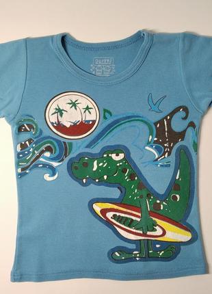 Футболочка в гарному стані р. 92