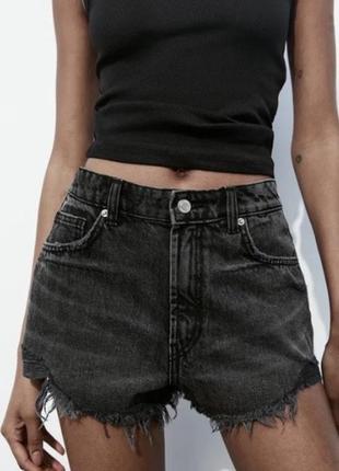 Шорти zara