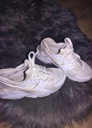 Кроссовки женские летние белые nike