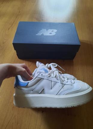 Женские кроссовки new balance ct302 белые с голубым