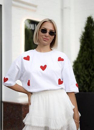 Футболка с вышитыми сердечками, сердцами ♥️