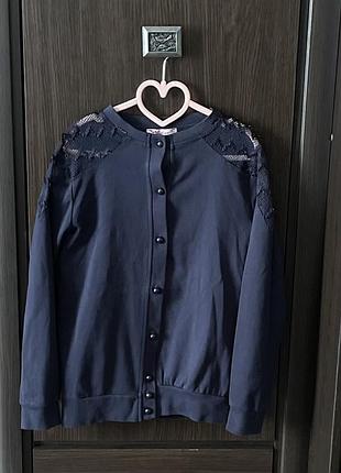 Продам кофту в школу ( школьное)