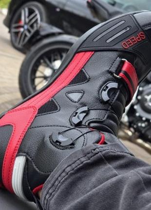 Мотоботинки мотоциклетне взуття 43,3 мотоцикліста нубук червоні3 фото