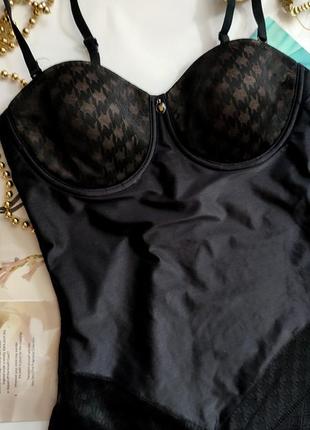 Необычайно привлекательный боди triumph 75c 75b 70c