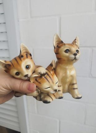 Статуэтка котята