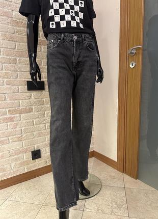 Трендовые джинсы zara