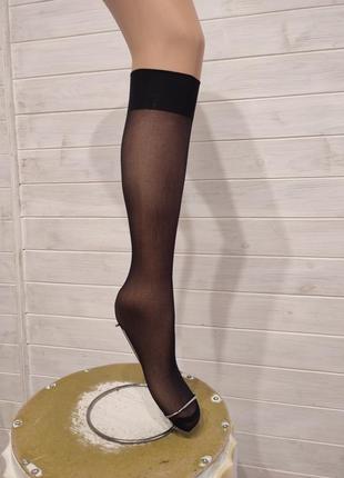 Тонкие черные гольфы 20 ден