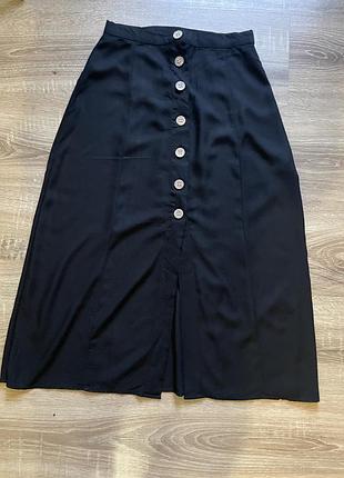 Спідниця на ґудзиках