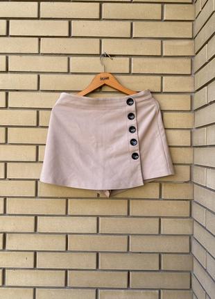 Бежевые юбки шорты stradivarius
