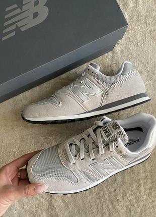 Оригинальные замшевые кроссовки new balance 373 grey ml373ce2