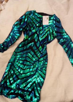 Шикарное платье на подкладке ,размерl