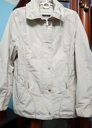 Куртка жіноча демісезон