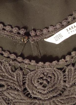 Черная блузка zara длинный рукав на манжетах декорировано сетевым декольте xs размер4 фото