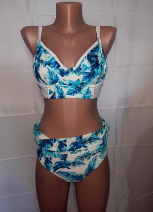 Жіночий купальний, чашка в