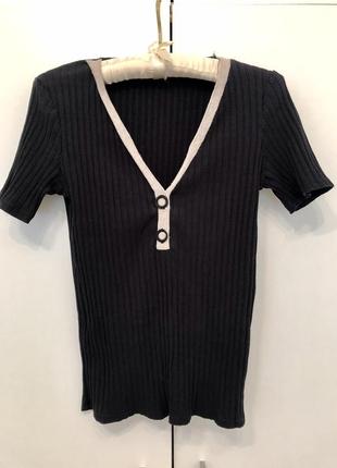 Вʼязана футболка zara