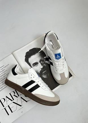 Стильні кеди для модниць 🌸❤️‍🔥