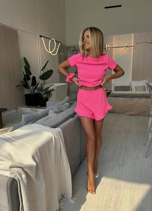 Костюм в рубчик