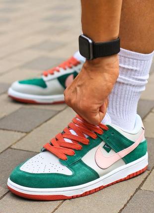 Кросівки nike dunk low se “all petals united”