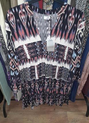 Шикарное платье из вискозы