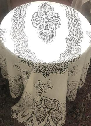 Виниловая водоотталкивающая ажурная скатерть 140х200 см