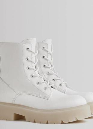 Ботинки bershka