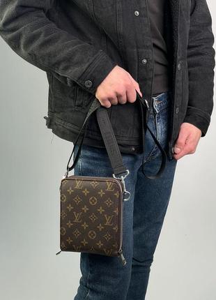 Чоловіча сумка преміум якості у брендовому стилі4 фото