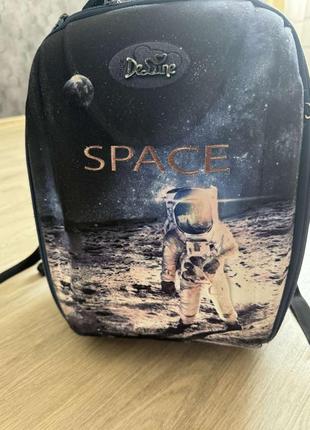 Школьный ранец delune