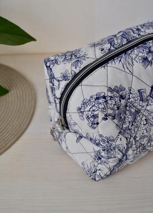 Содержимое косметичка ручной работы