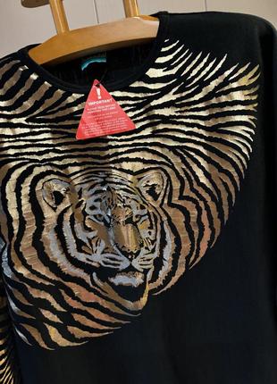 Кофточка в наявності.