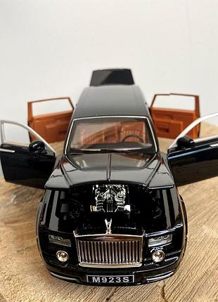 Модель автомобіля rolls royce phantom 1:24. звук + світло ефекти. металева інерційна машинка роллс ройс 7
