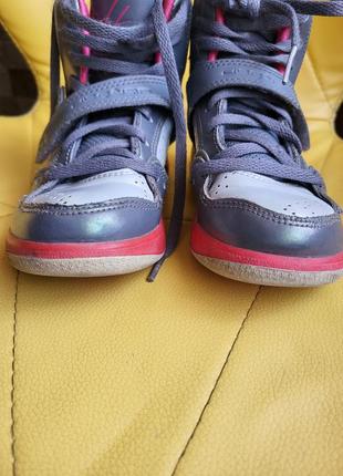 Ботинки/ кроссовки 8