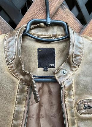 Кожаная куртка для мальчика