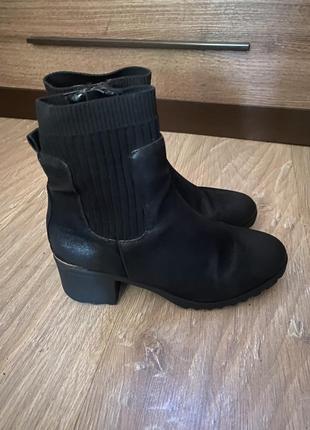 Черевики river island