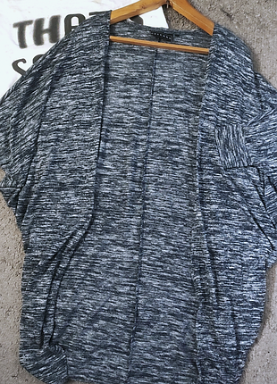 Длинная лёгкая накидка