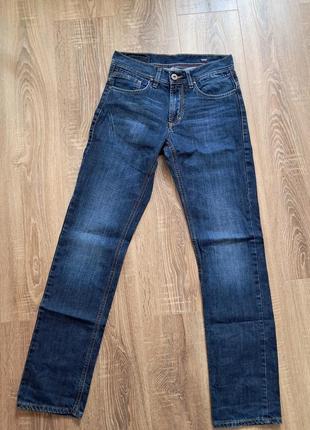 Джинсовые брюки идеальны