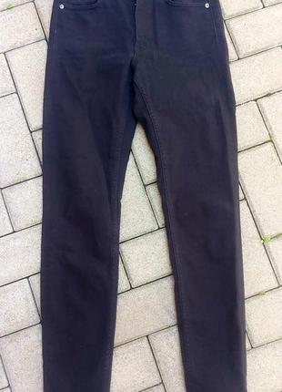 Cos джинси