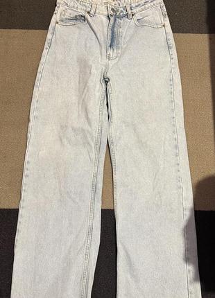 Широкі джинси