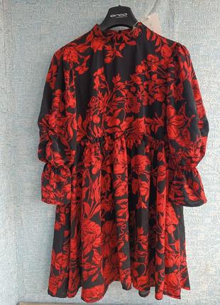 Новое красивое платье бренда in the style.