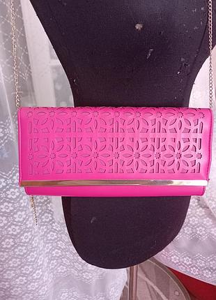 Оригинальный клеч на цепочке фирмы look.