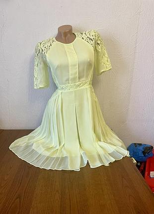 Гарна шифонова сукня whisrles