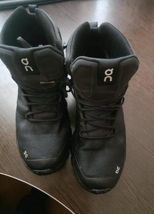 Кросівки світловідбиваючі з рефлективом оригінальні gore-tex waterproof on cloud k-swiss engineering розміру 40