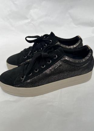 Кроссовки geox