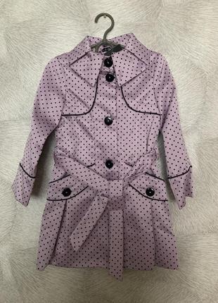 Дитяче пальто в горошок