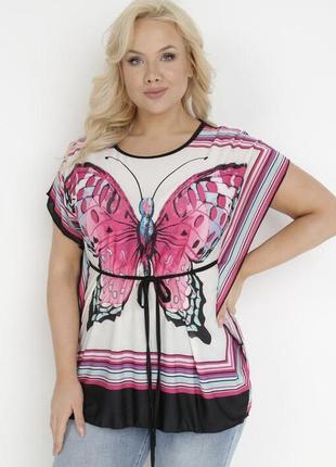 Чудесная, женская кофточка с бабочкой, стразы.